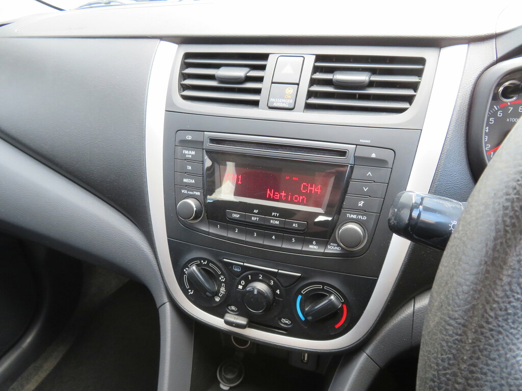 Suzuki Celerio 2018 Suzuki Celerio 1.0 Sz2 Dualjet Only 10,600 Red #15