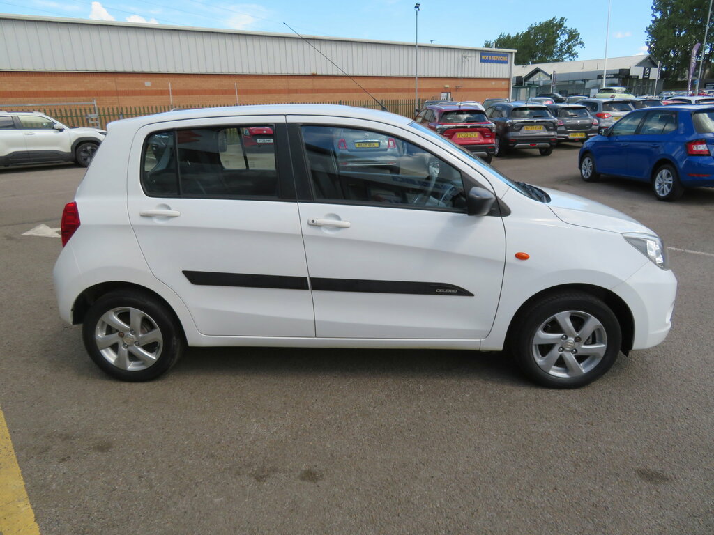 Suzuki Celerio 2018 Suzuki Celerio 1.0 Sz2 Dualjet Only 10,600 Red #10