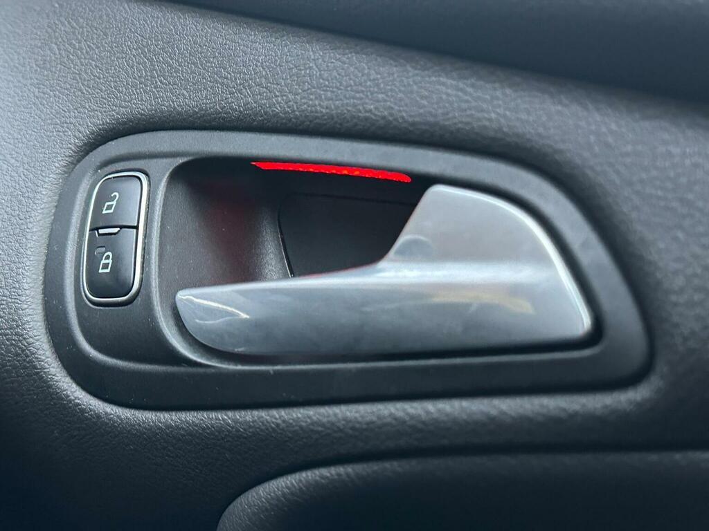 Ford Focus 2.0 Tdci St-3 Euro 6 Ss 2015 Blue #16