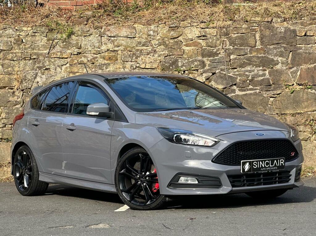 Ford Focus 2.0T Ecoboost St-3 Euro 6 Ss Grey