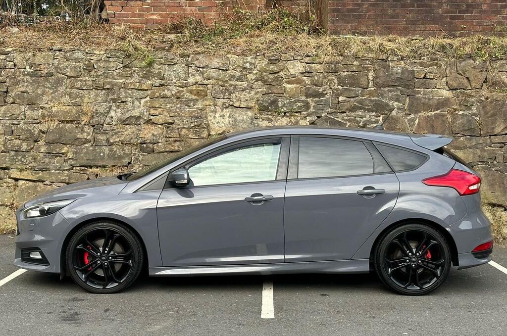 Ford Focus 2.0T Ecoboost St-3 Euro 6 Ss Grey #4