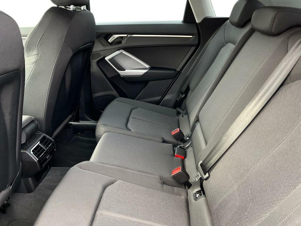 Audi Q3 2.0 Tdi 35 Sport S Tronic Euro 6 Ss CU25OMM White #4