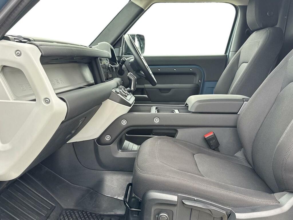 Land Rover Defender 90 3.0 D250 Hard Top Standard CA24VUM Blue #3