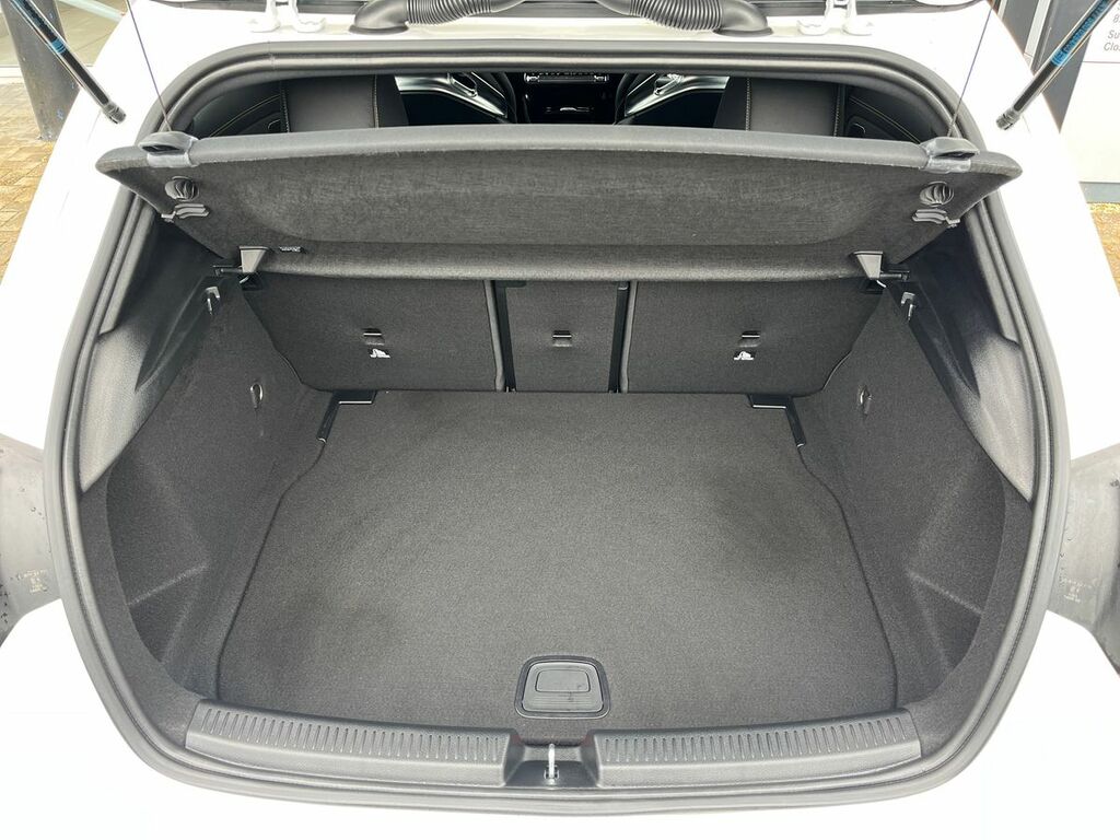 Mercedes-Benz A Class 1.4 A140 Elegance Swb Hatchback Silver #42