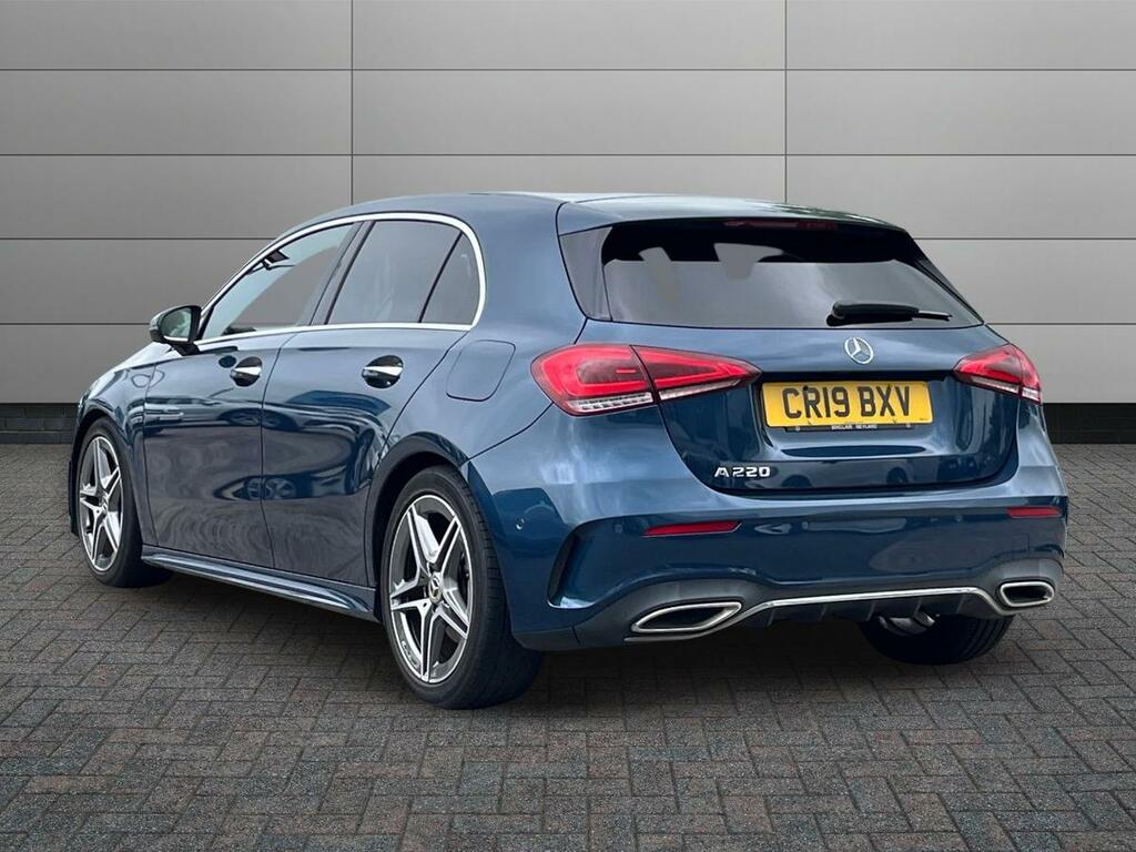 Mercedes-Benz A Class 2.0 A220 Amg Line Premium Plus 7G-dct Euro 6 S CR19BXV Blue #2