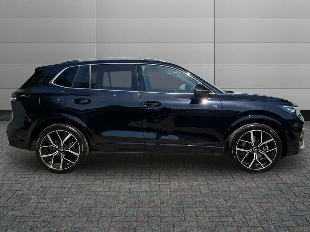 Volkswagen Tiguan 2.0 Tdi R-line Dsg Euro 6 Ss YB24PZY Black #5