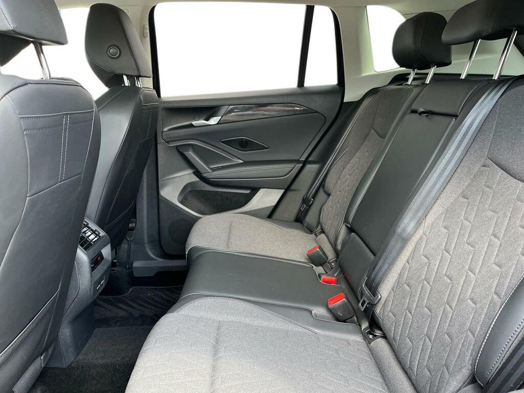 Volkswagen Tiguan 1.5 Etsi Mhev Match Dsg Euro 6 Ss CP25GDK Black #4
