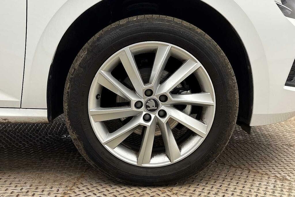 Skoda Kamiq 1.0 Tsi Se Edition Euro 6 Ss GL25XJA White #5