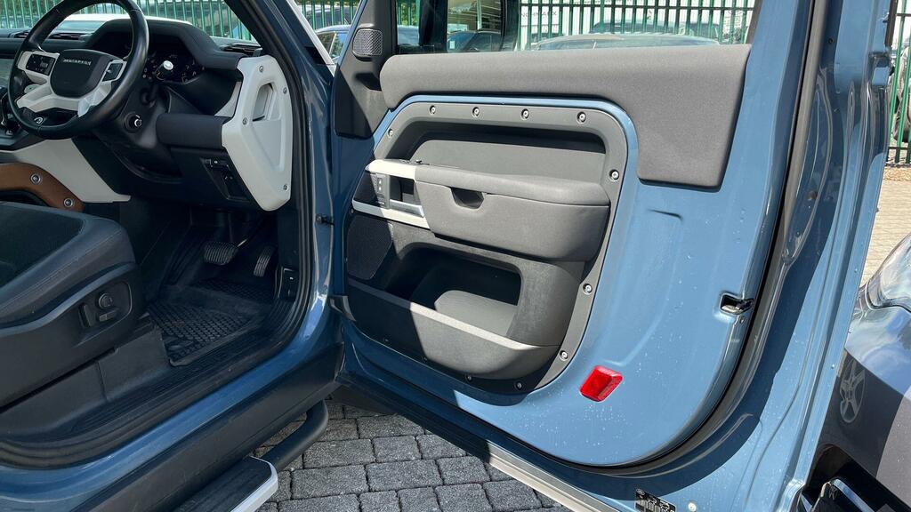 Land Rover Defender 90 Defender 3.0 D200 S 90 6 Seat Blue #34
