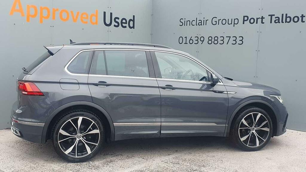 Volkswagen Tiguan 1.5 Tsi R-line Dsg Euro 6 Ss CP21LWN Grey #4