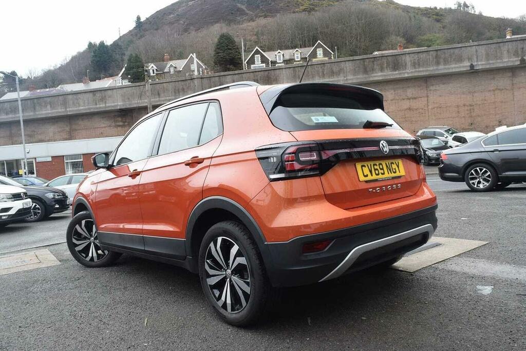 Volkswagen T-Cross 1.0 Tsi 115Ps Se Hatchback 17 Manila Alloys CV69NGY Orange #3