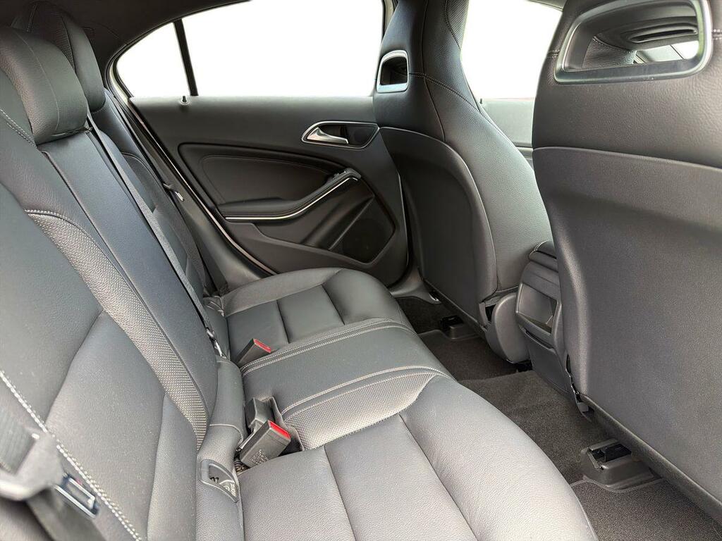 Mercedes-Benz A Class 1.6 A180 Sport Euro 6 Ss White #4