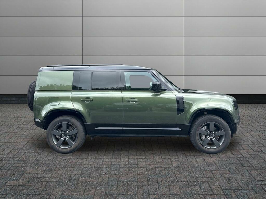 Land Rover Defender 3.0 D350 Hard Top X-dynamic Hse Green #5