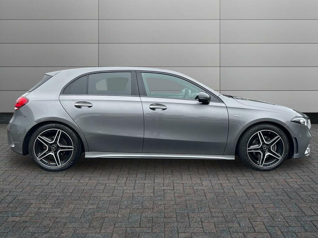 Mercedes-Benz A Class 1.3 A180 Amg Line Edition Premium 7G-dct Euro 6 CV22WML Grey #5