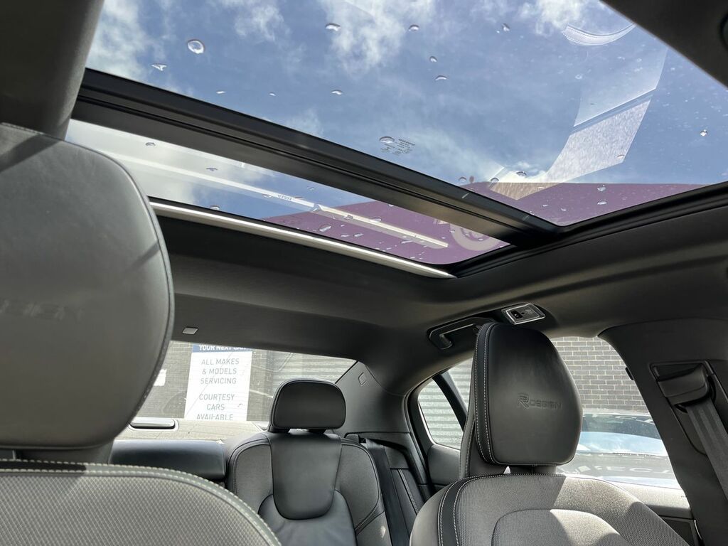 Volvo S60 T5 R-design Plus Camera, Heated Seats Grey #17