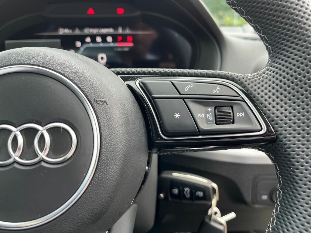 Audi SQ2 Black Edition Tfsi 300 Ps S Tronic Silver #14