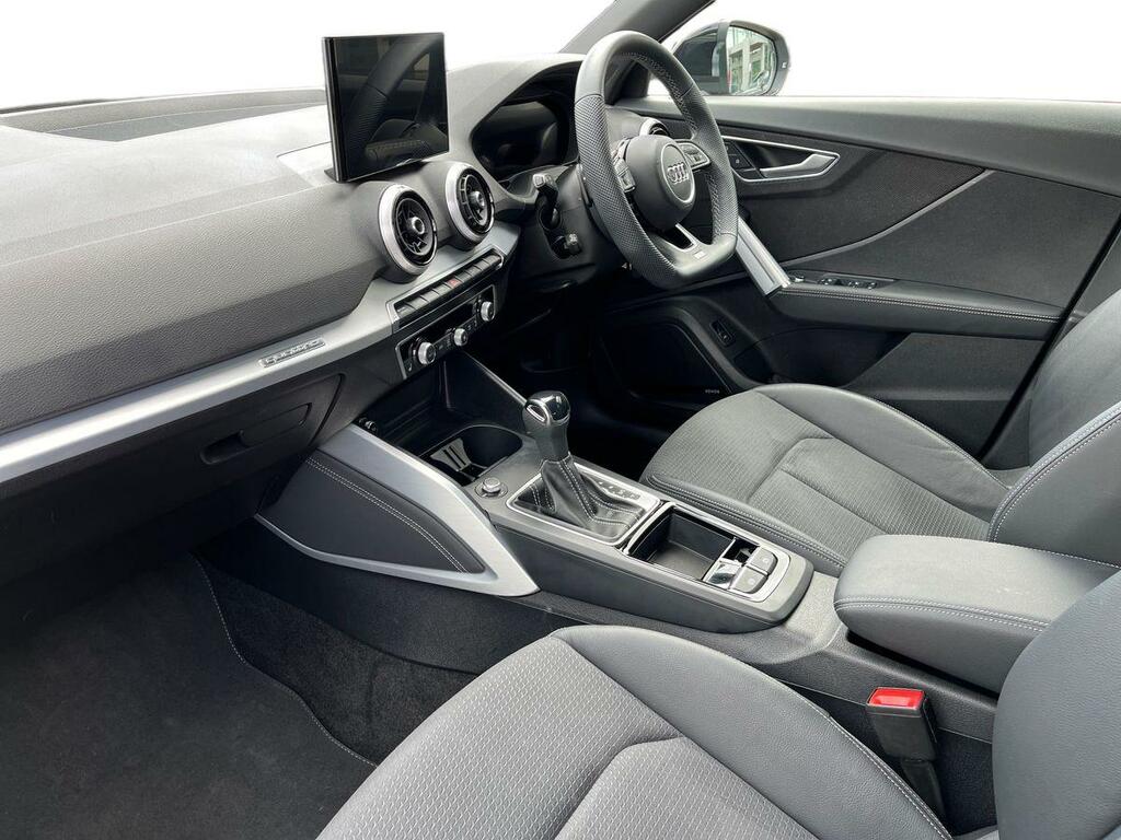 Audi SQ2 2.0 Tfsi Black Edition S Tronic Quattro Euro 6 S CV75VXF Grey #3