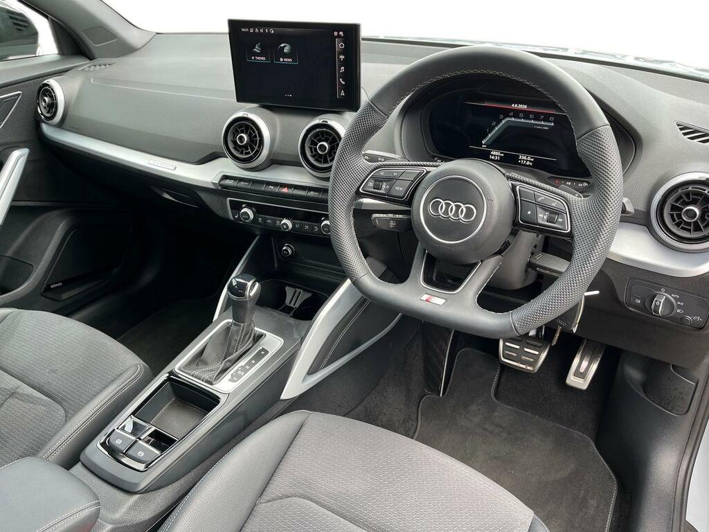 Audi SQ2 Black Edition Tfsi 300 Ps S Tronic Silver #17