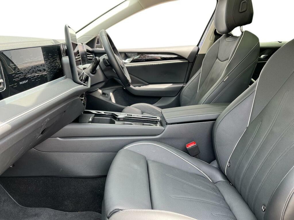 Volkswagen Passat 1.5 Etsi Mhev Elegance Dsg Euro 6 Ss CU26LNE Grey #3