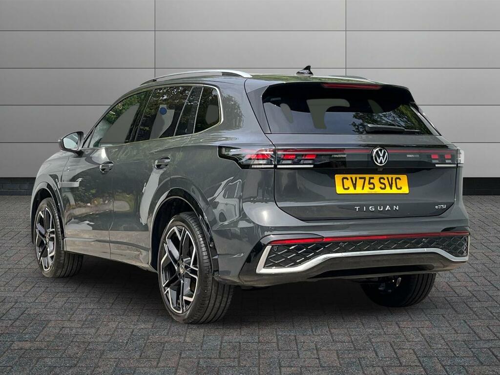 Volkswagen Tiguan 1.5 Etsi Mhev R-line Dsg Euro 6 Ss CV75SVC Grey #2