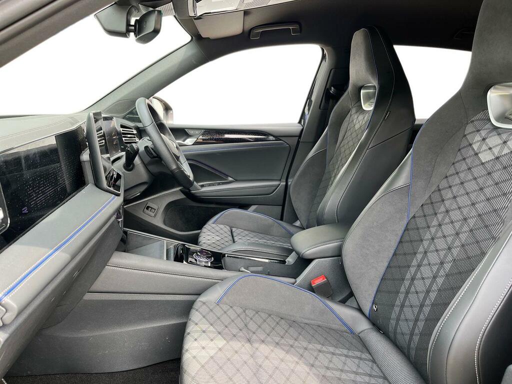 Volkswagen Tiguan 1.5 Etsi Mhev R-line Dsg Euro 6 Ss CV75SVC Grey #3