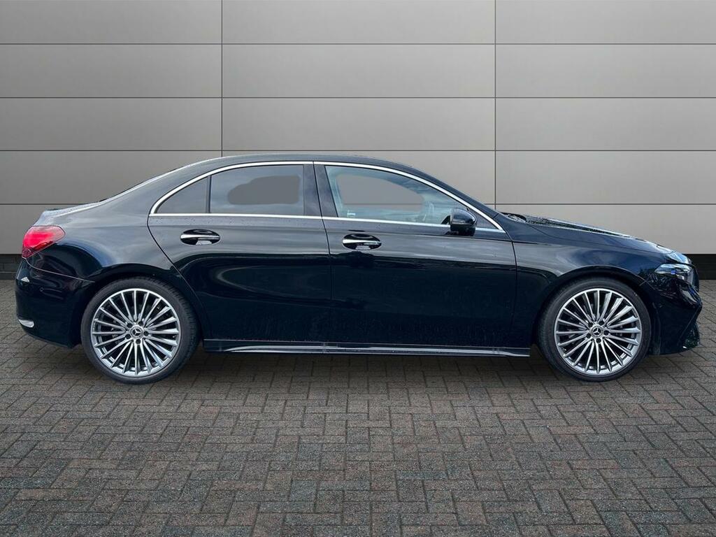 Mercedes-Benz A Class 1.3 A200h Mhev Amg Line Premium Plus 7G-dct Euro KW73UYZ Black #5