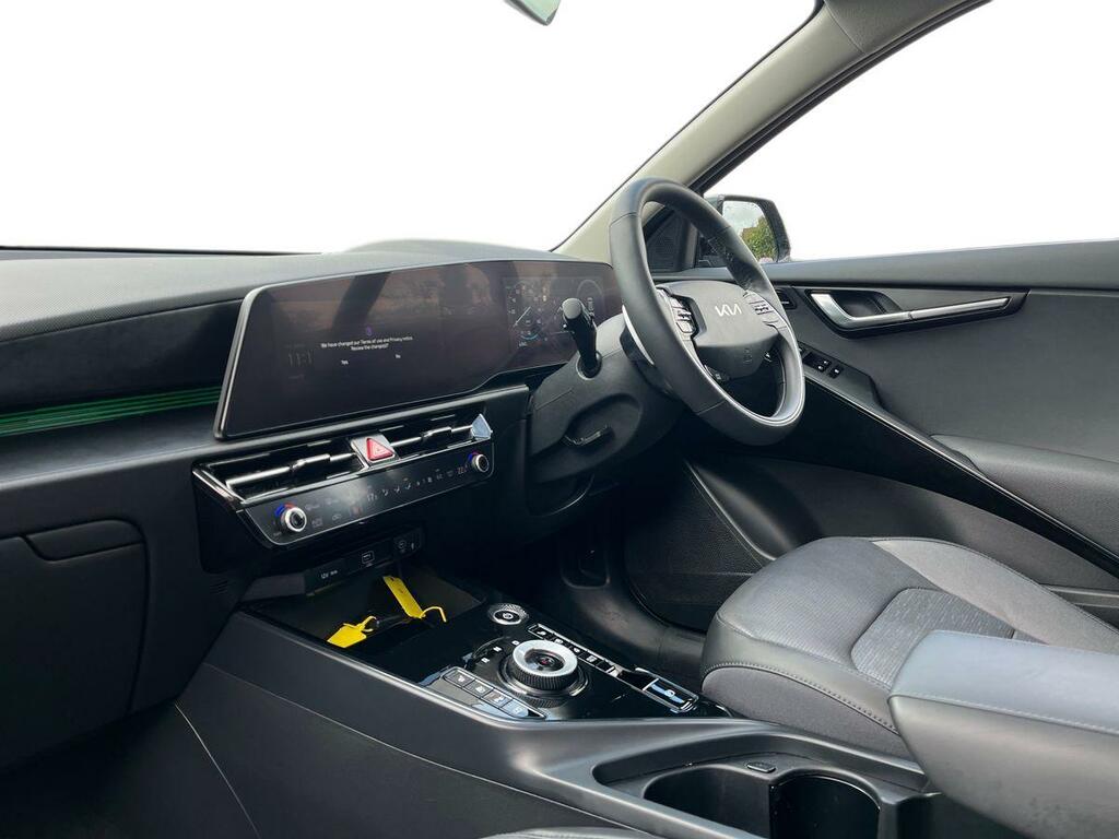 Kia e-Niro 64.8Kwh 4 Suv 201 Bhp Green #3