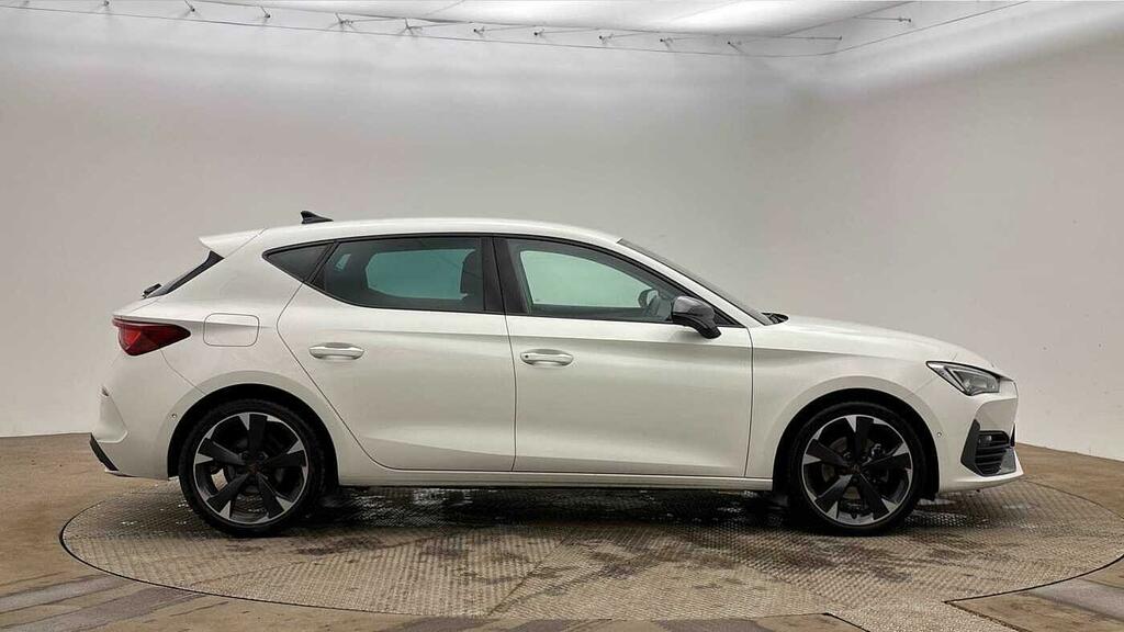 Cupra Leon 1.5 Tsi V1 White #4
