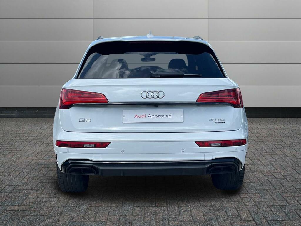 Audi Q5 Edition 1 40 Tdi Quattro 204 Ps S Tronic White #6