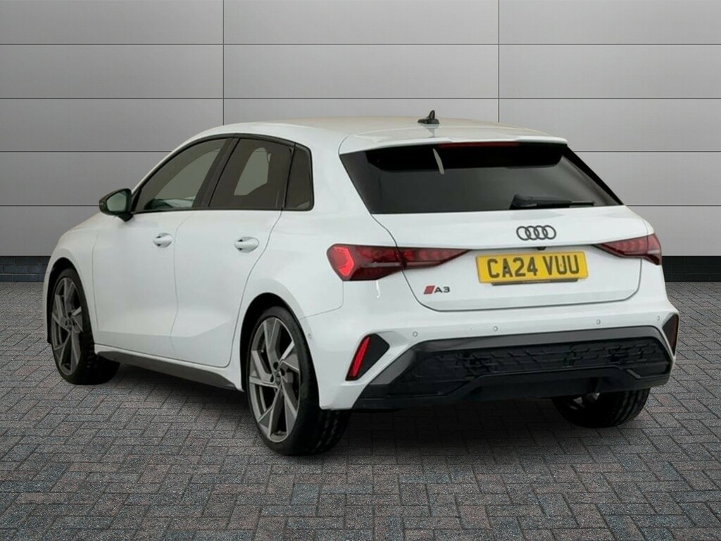 Audi A3 1.5 Tfsi 35 Black Edition Sportback S Tronic Euro CA24VUU White #2