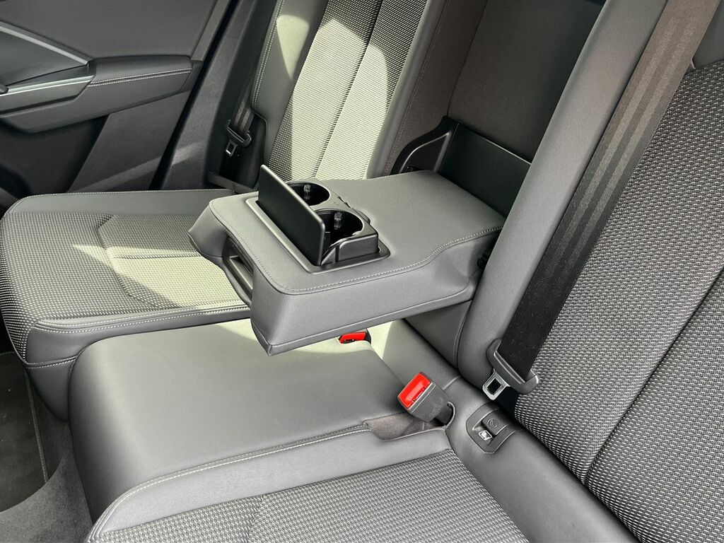Audi Q3 35 Tfsi S Line White #41