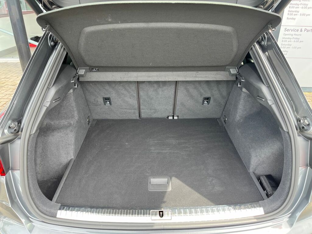 Audi Q3 35 Tfsi S Line White #43