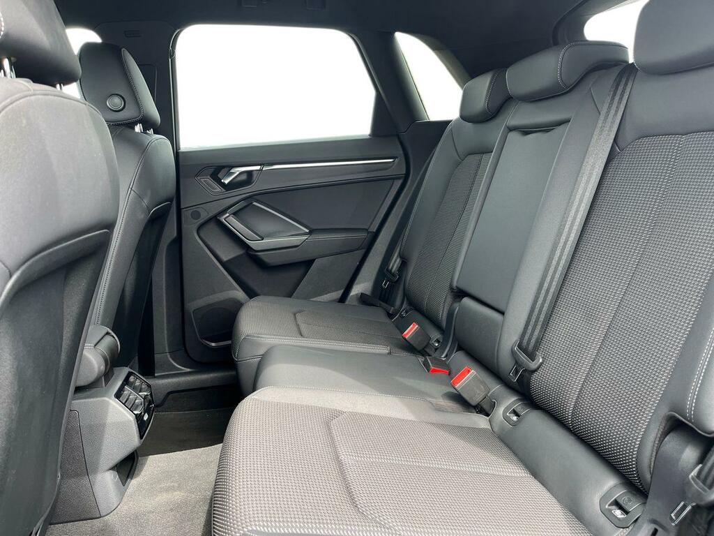 Audi Q3 S Line 35 Tfsi 150 Ps 6-Speed Grey #4