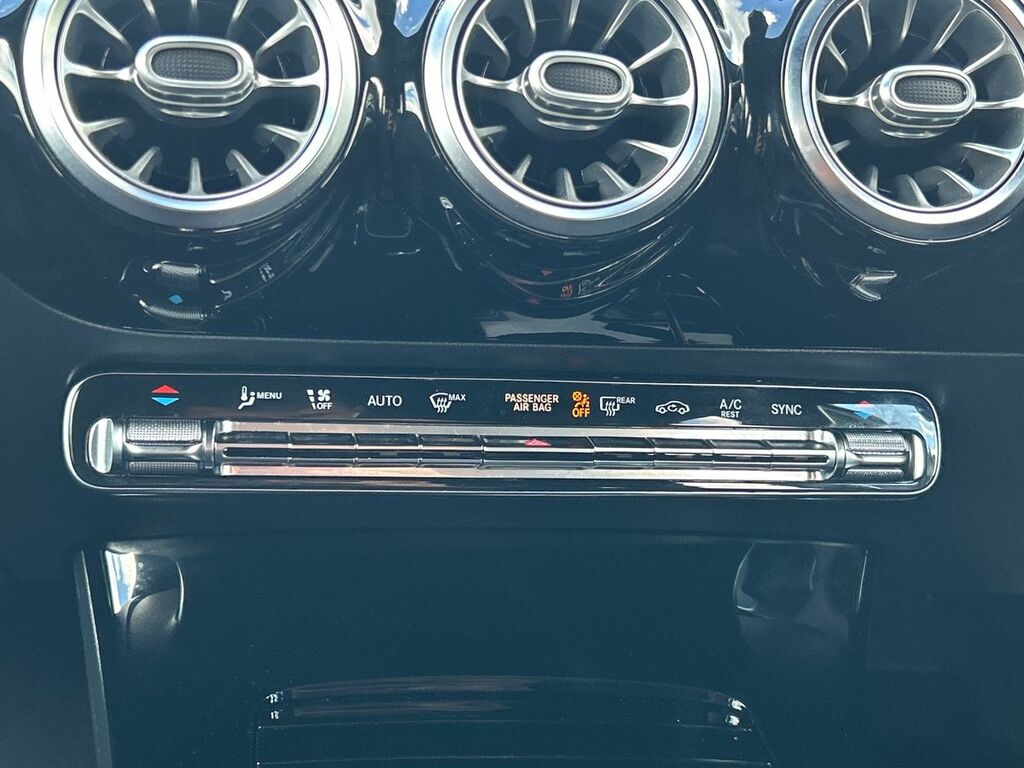 Mercedes-Benz A Class A35 4Matic Premium Plus  #10