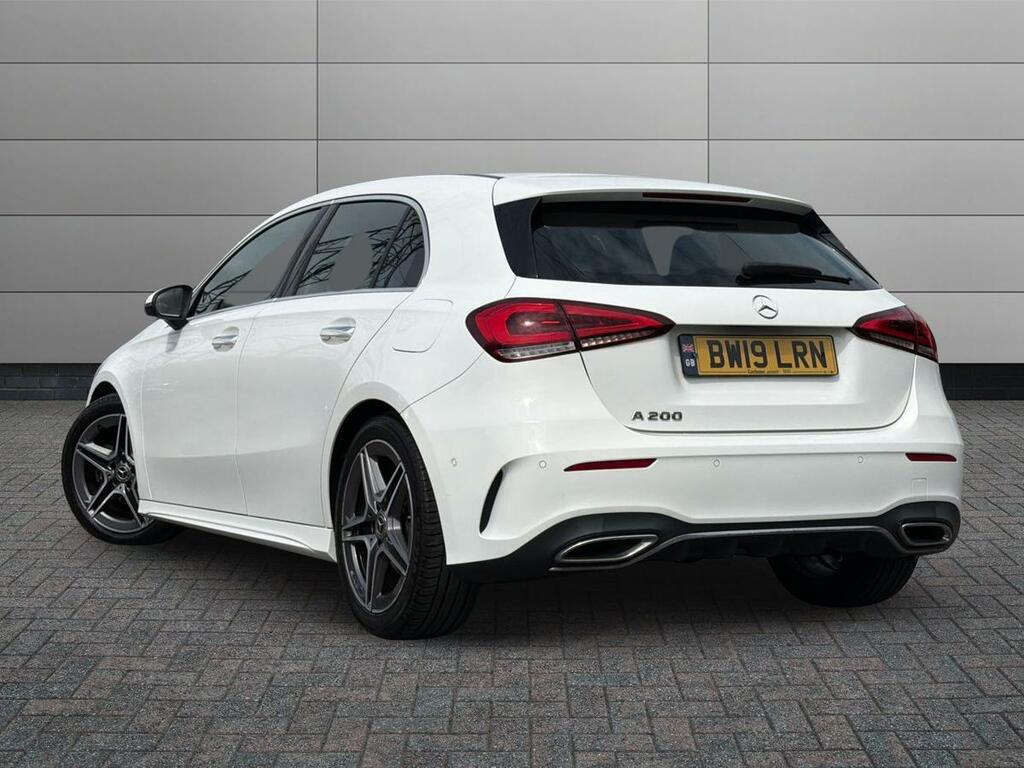 Mercedes-Benz A Class 1.3 A200 Amg Line Premium 7G-dct Euro 6 Ss White #2