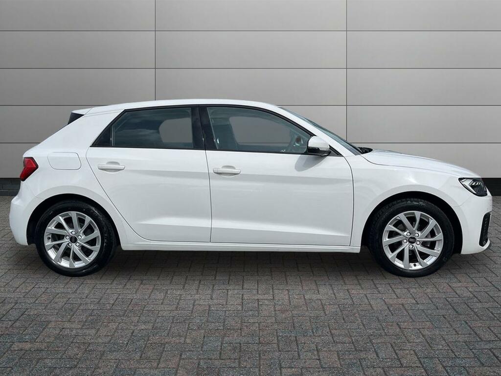 Audi A1 My23.5 Sport 25 Tfsi 95 Ps 5-Speed CP23ZWF White #5