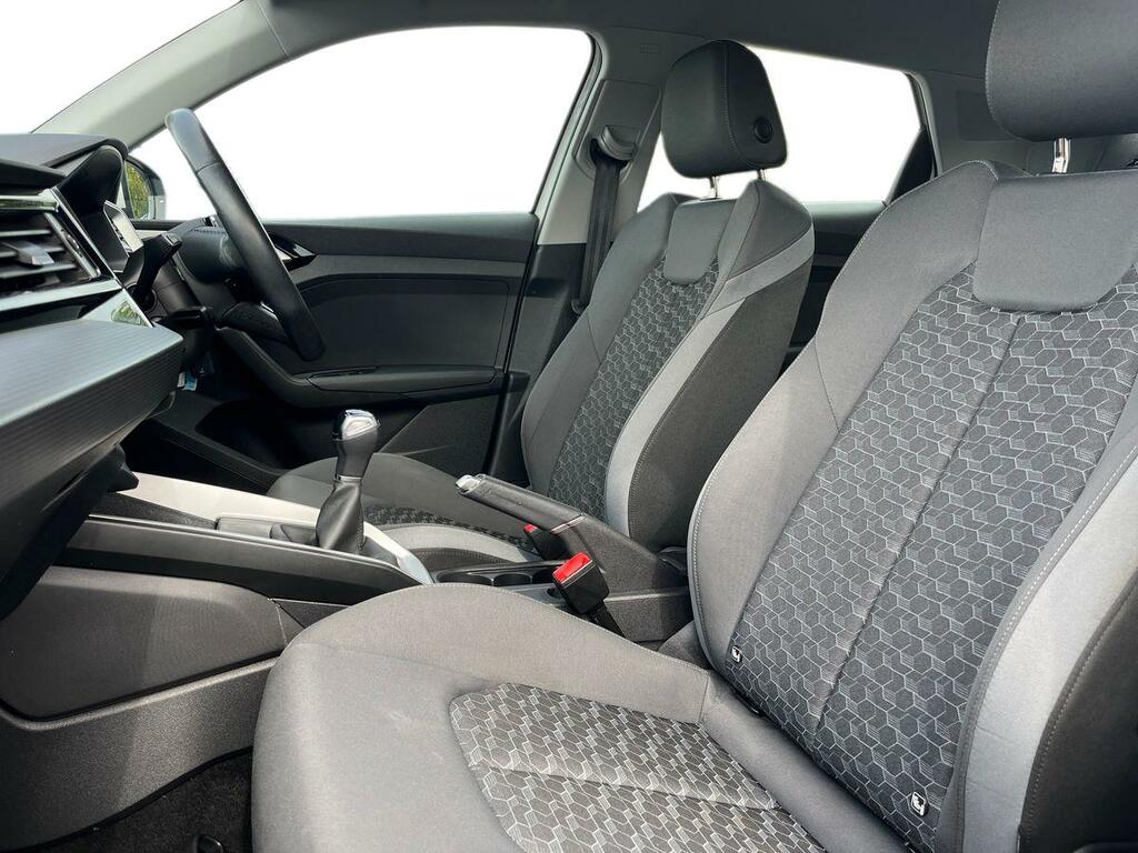 Audi A1 My23.5 Sport 25 Tfsi 95 Ps 5-Speed CP23ZWF White #3