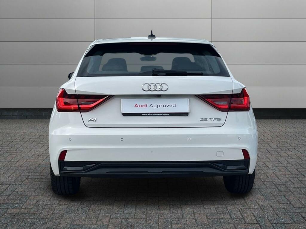 Audi A1 My23.5 Sport 25 Tfsi 95 Ps 5-Speed CP23ZWF White #6