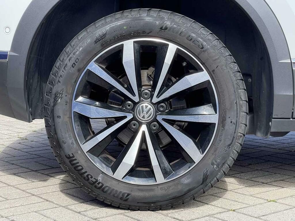 Volkswagen T-Roc 1.0 Tsi Design Euro 6 Ss CU20WGX White #5