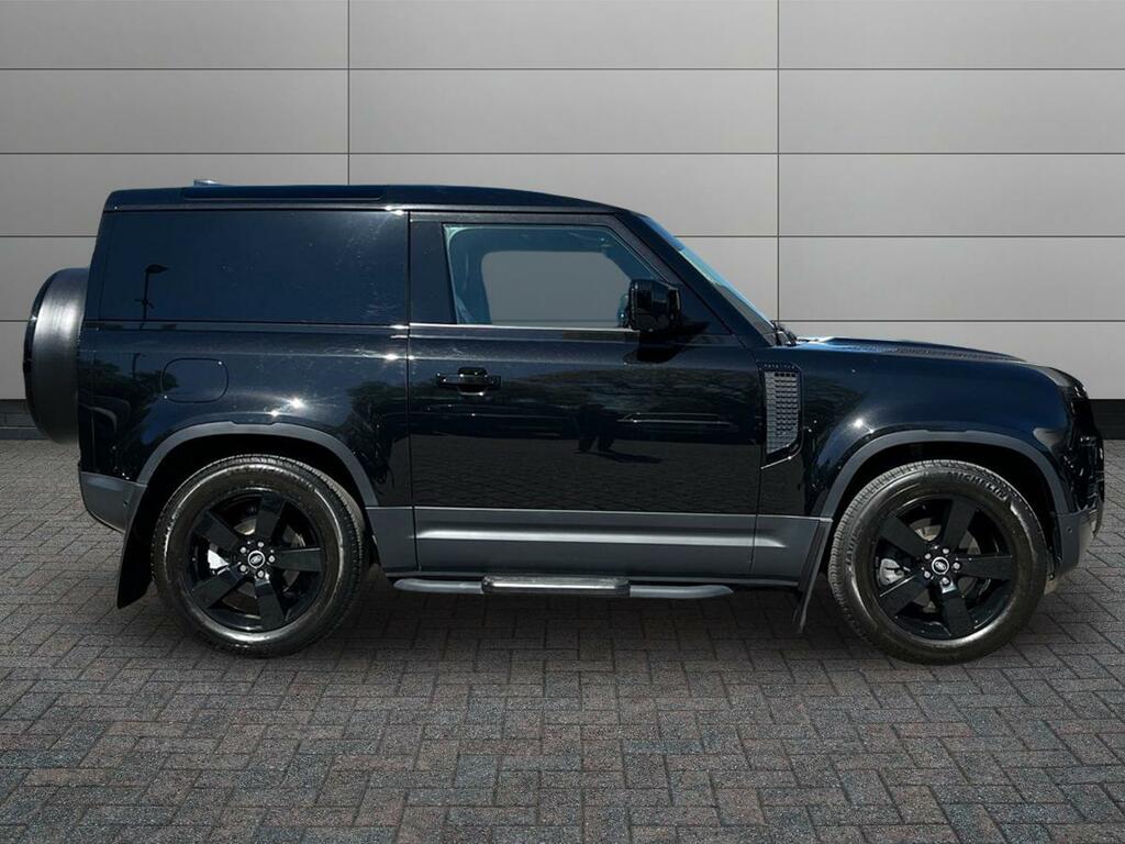 Land Rover Defender 3.0 D250 Hard Top Hse Black #5