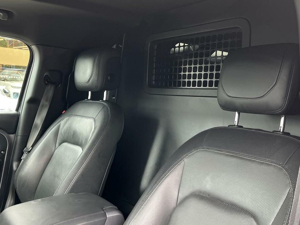 Land Rover Defender D250 X-dynamic Hse Green #45