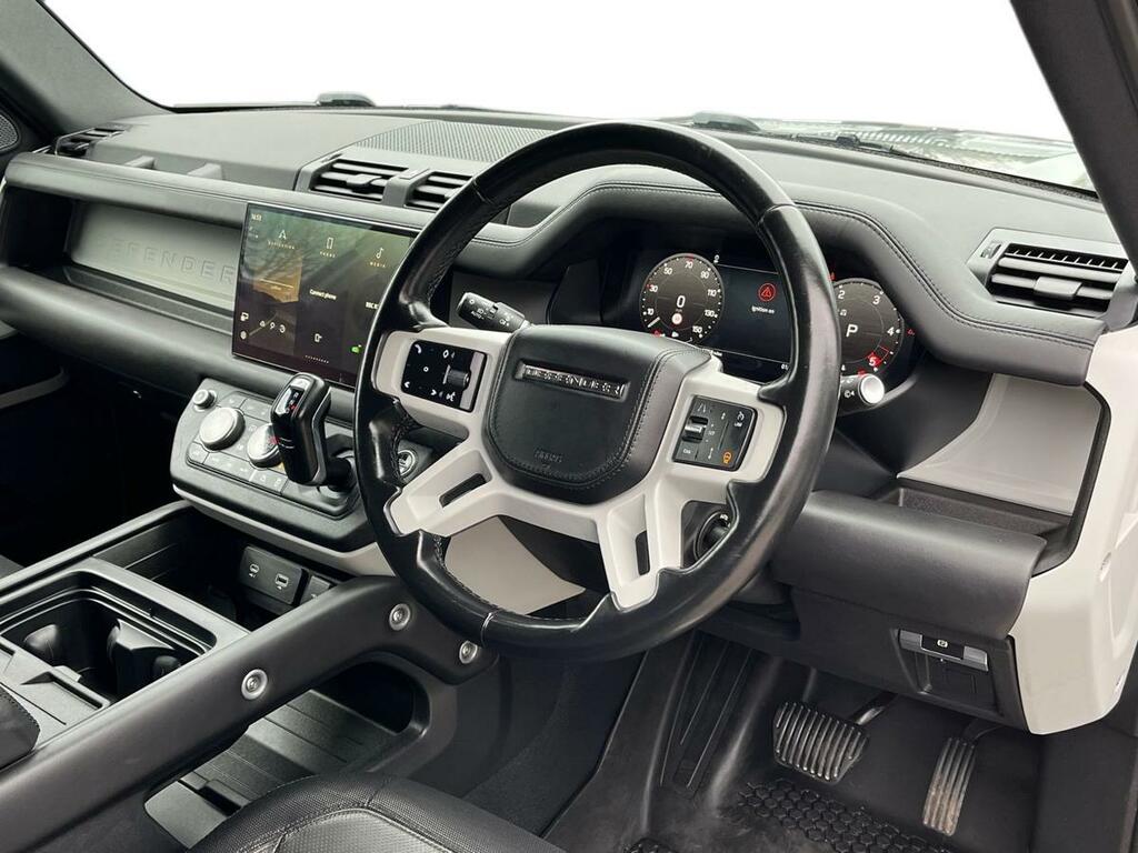 Land Rover Defender D250 X-dynamic Hse Green #9