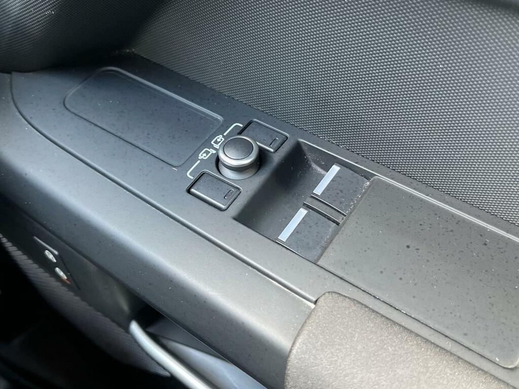 Land Rover Defender 90 D200 Grey #25