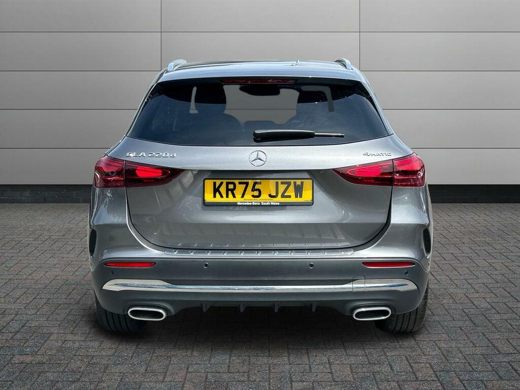 Mercedes-Benz GLA Class 2.0 Gla220d Amg Line Executive 8G-dct 4Matic Eur KR75JZW Grey #6