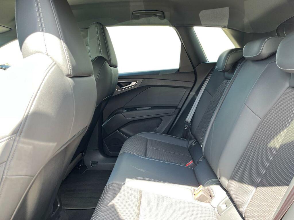 Audi Q4 E Tron 40 S Line Suv 82Kwh 204 Ps Grey #4