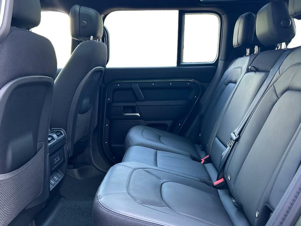 Land Rover Defender 110 D350 X-dynamic Hse Green #4