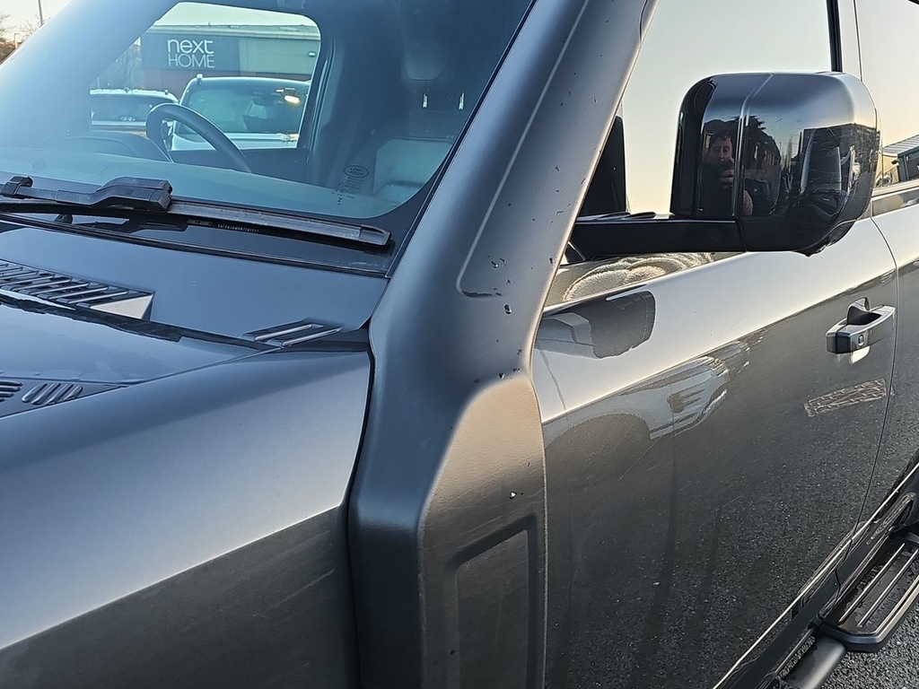 Land Rover Defender X-dynamic Hse Black #20