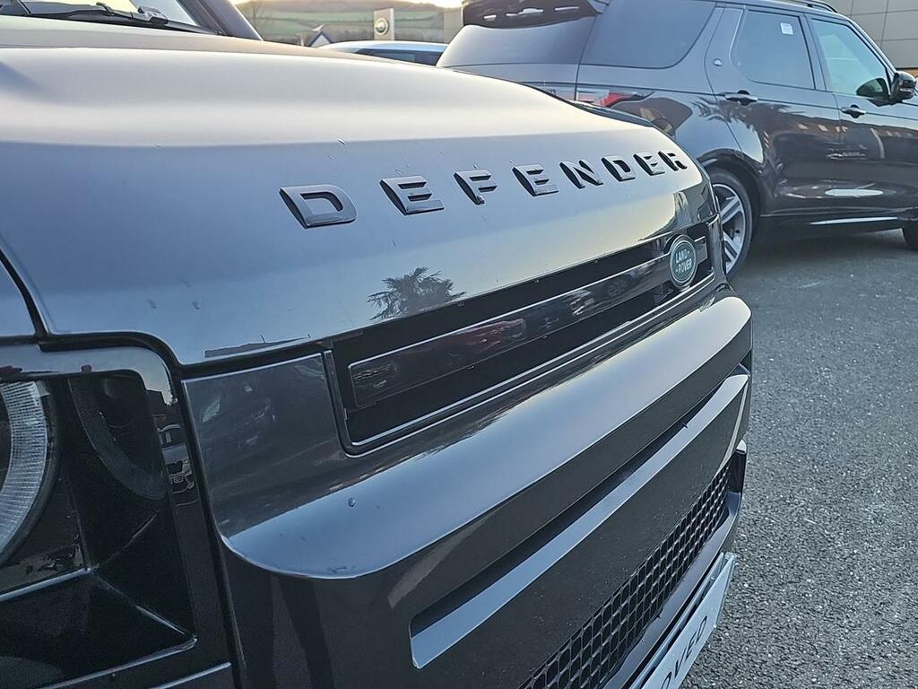Land Rover Defender X-dynamic Hse Black #26