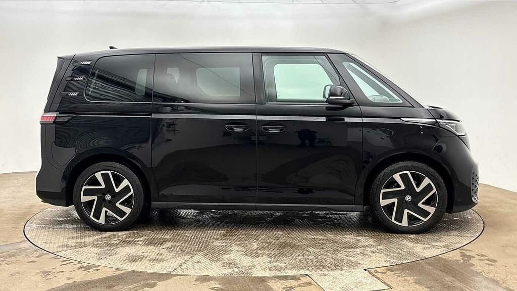 Volkswagen ID.Buzz Pro 77Kwh Style Black #4