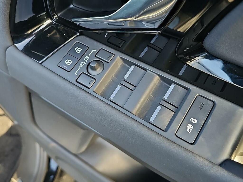 Land Rover Range Rover Evoque Dynamic Se Black #37